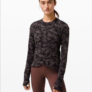 Close To Crossing Long Sleeve Rulu In Heritage Camo Jacquard Black Lunar Rock